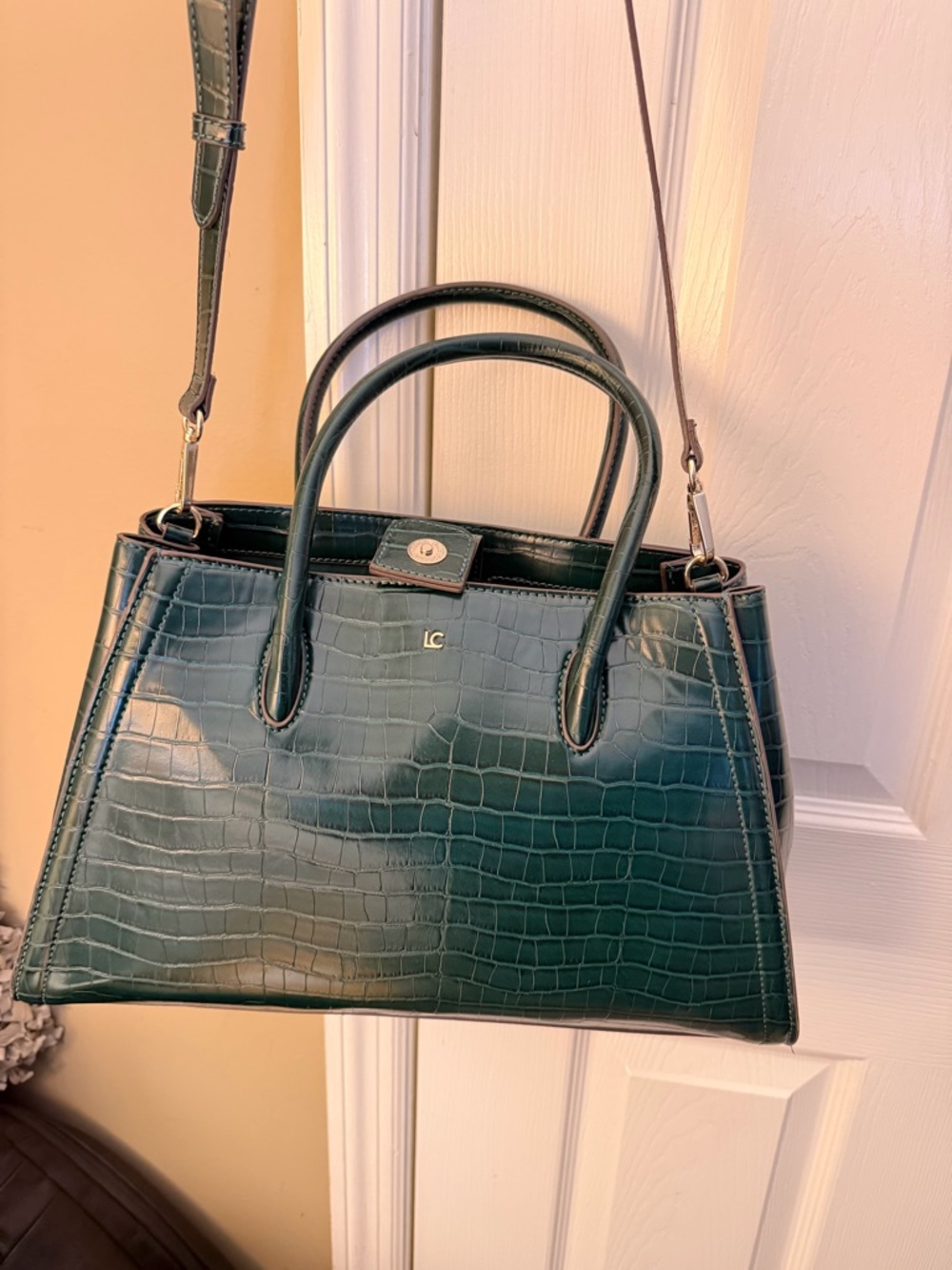 Liz Claiborne Emerald Green Croc-Embossed Satchel